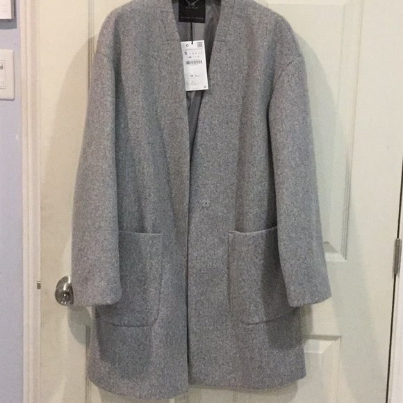 Zara light grey coat with pockets
